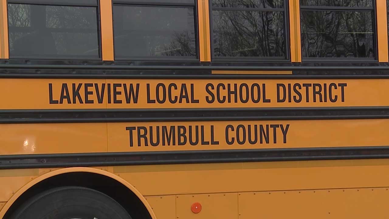 Lakeview Local School Distrcit-bus